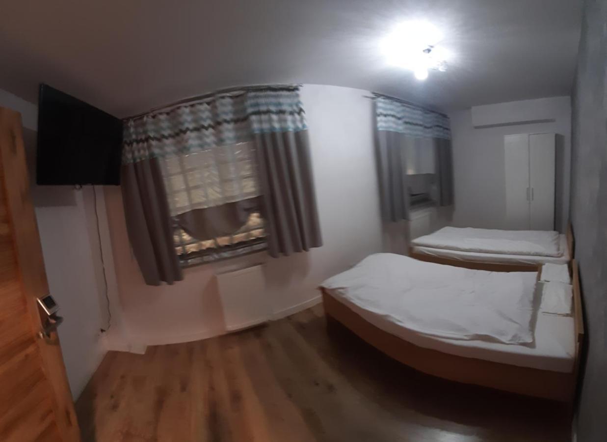 Sosnowy Dworek Sabat Imielno  Esterno foto